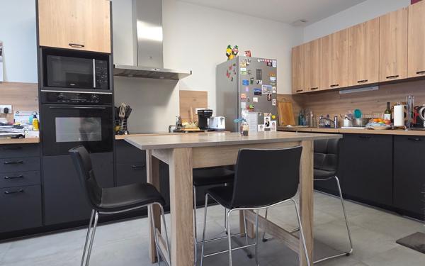 Maison à vendre    3 pièces •  Rochefort