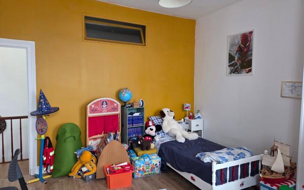 Maison à vendre    3 pièces •  Rochefort