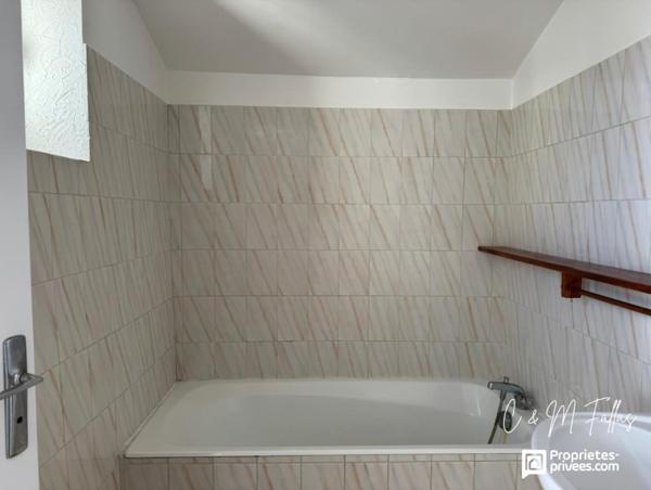 Maison de village en pierre - Terrasse plein sud - Garage - Proche Gorges de l'Ardèche