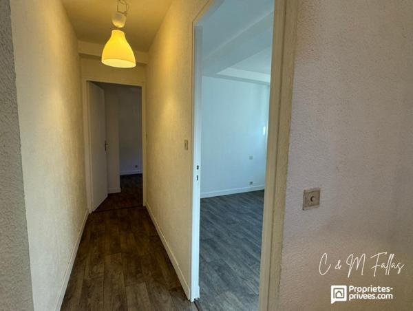 Maison de village en pierre - Terrasse plein sud - Garage - Proche Gorges de l'Ardèche