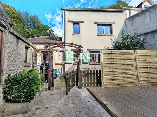 Maison de 80M2 environ, 4 pièces, terrain de 744m2