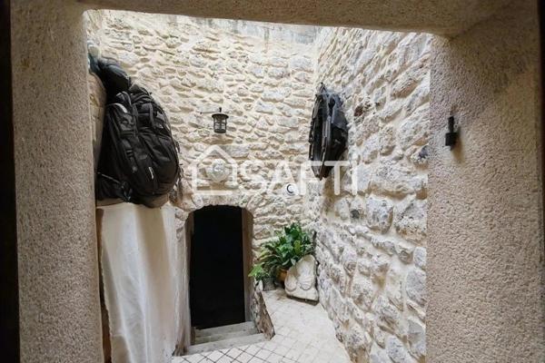 Maison de 80M2 environ, 4 pièces, terrain de 744m2