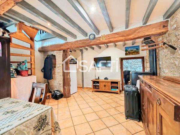 Maison de 80M2 environ, 4 pièces, terrain de 744m2