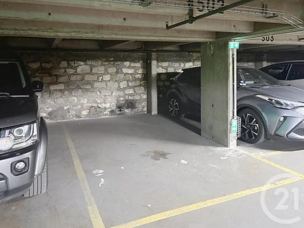 Parking à vendre  70 m 2   PARIS  - 75015