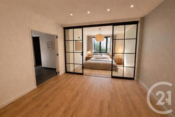Appartement F3 à vendre  3 pièces - 57,53 m 2   MONTROUGE  - 92