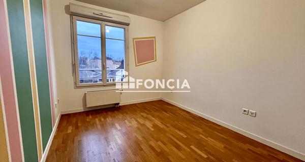 À vendre Appartement 4 pièces 70 m² - Neuilly-sur-marne 93330