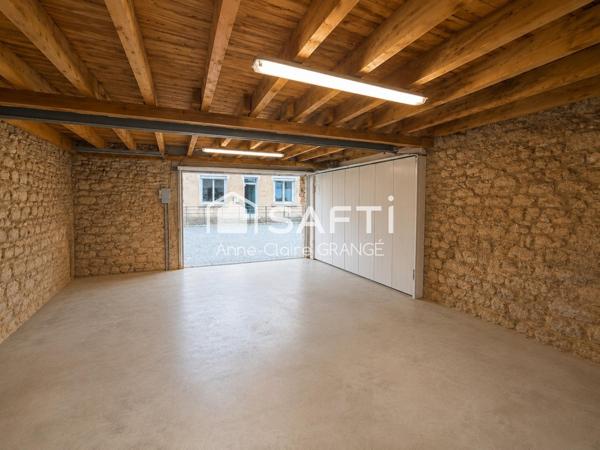 Coup de coeur à Conlie : Posez vos valises dans cette maison de ville T4 rénovée avec garage, jardin et potager