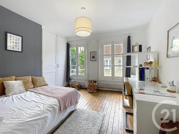 Maison à vendre  5 pièces - 115 m 2   CHARTRES  - 28
