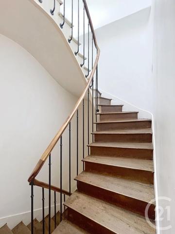 Maison à vendre  5 pièces - 115 m 2   CHARTRES  - 28