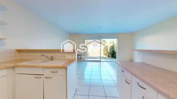 Hyper centre, maison 85 m², 3 ch + jardin+ abri