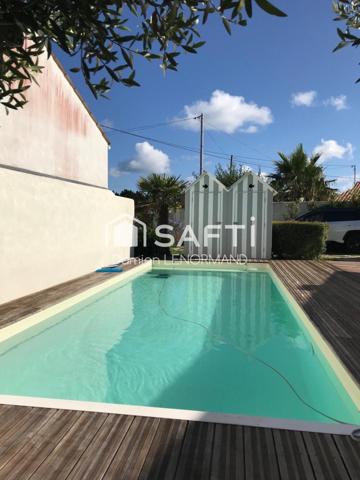 Matha magnifique maison  174m2 et à 450m  de la plage