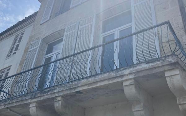 Appartement à louer    2 pièces •  Saintes