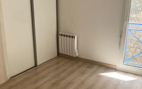 Appartement à louer    2 pièces •  Saintes