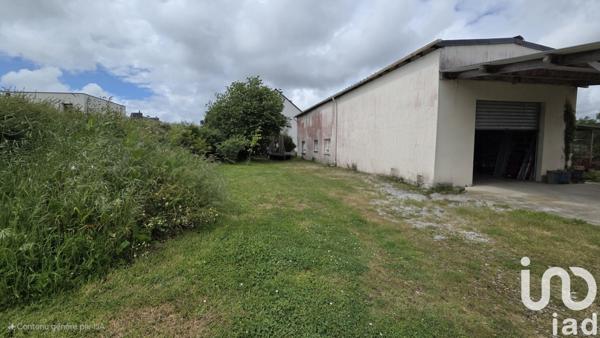 Maison 1 pièce de 100 m² à Surzur (56450)