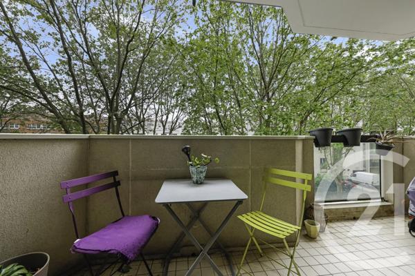 Appartement F4 à vendre  4 pièces - 85,31 m 2   MONTROUGE  - 92