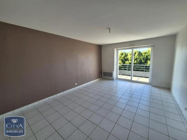Appartement à louer 2 pièces 39.18m² Le Bourgneuf-la-Forêt (53410)