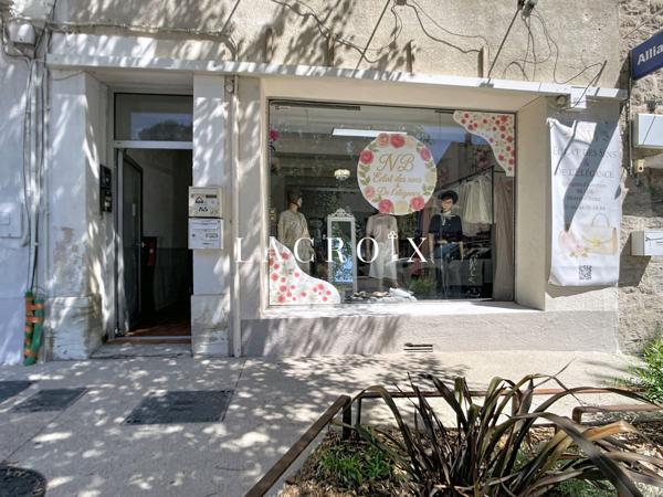 Local commercial à CARPENTRAS (84200)