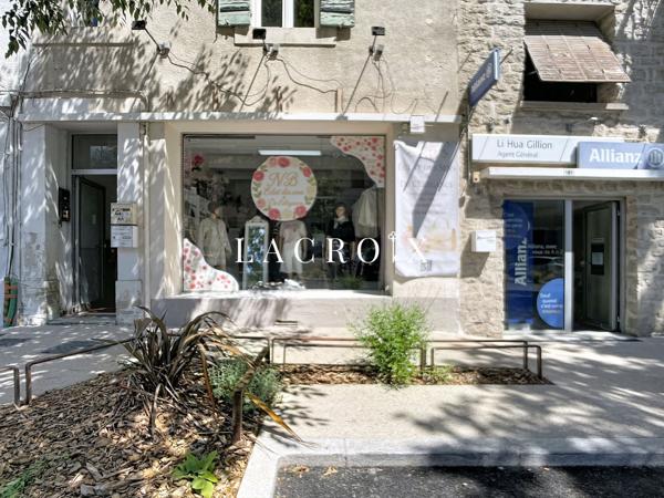 Local commercial à CARPENTRAS (84200)