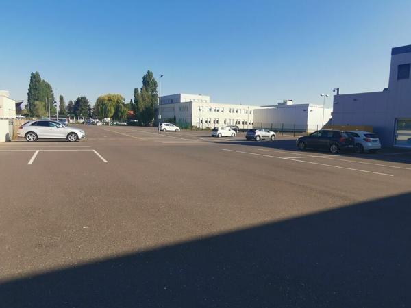 BUREAUX à LOUER de 1034 m²