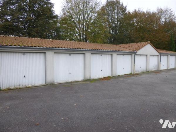 Appartement 2-3 ch et garage