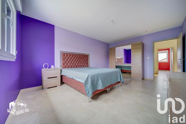 Maison 7 pièces de 175 m² à Serémange-Erzange (57290)