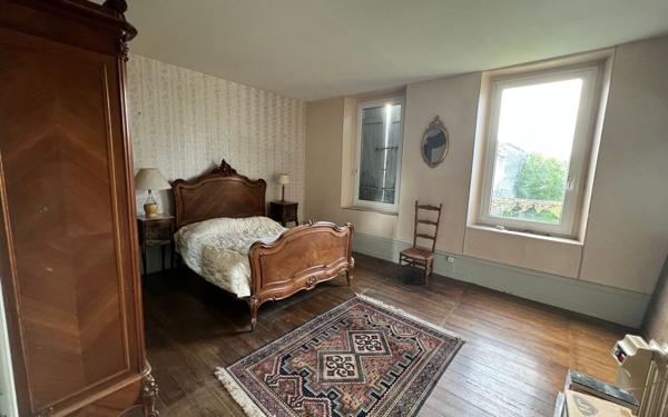 Maison à vendre    7 pièces •  Wassy