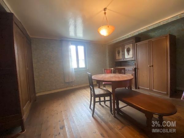 3%.COM Corps de ferme à rénover avec 300m2 de dépendance Duntzenheim (67270)