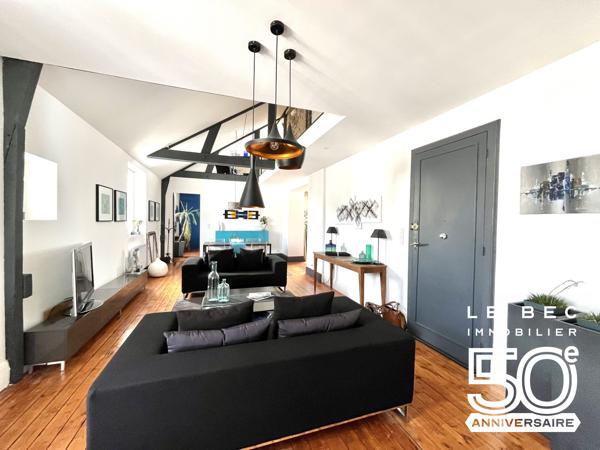 Appartement de Charme en duplex à Vendre – VANNES Centre Ville