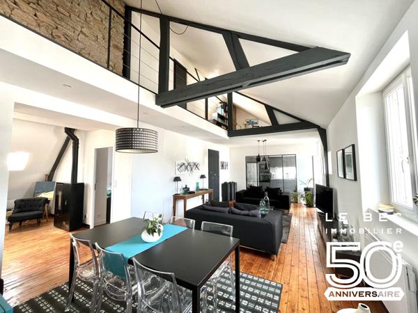 Appartement de Charme en duplex à Vendre – VANNES Centre Ville
