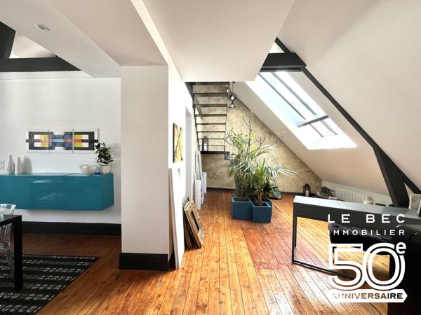 Appartement de Charme en duplex à Vendre – VANNES Centre Ville
