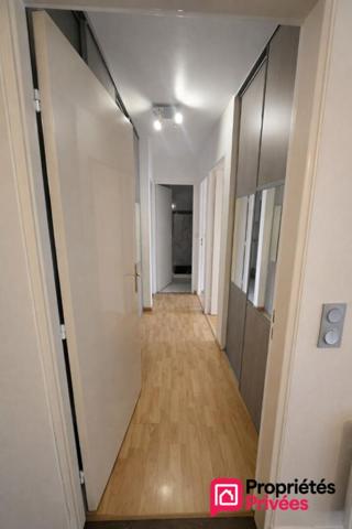 Appartement  3 pièce(s) 64.78 m2 Noisy le Grand (93160)