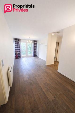 Appartement  3 pièce(s) 64.78 m2 Noisy le Grand (93160)