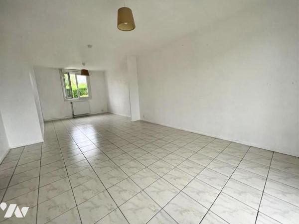 MAISON D'HABITATION A VENDRE