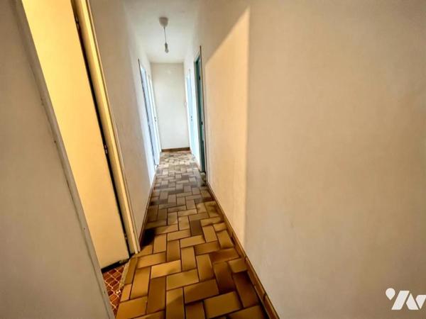 MAISON D'HABITATION A VENDRE