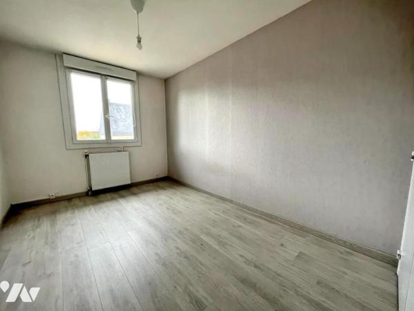 MAISON D'HABITATION A VENDRE