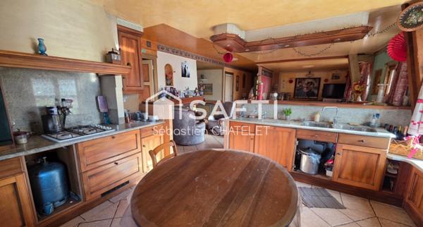 Ensemble immobilier  au fort potentiel au calme