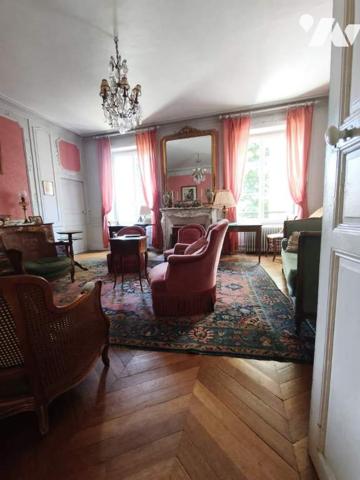 Superbe maison de caractère et son parc arboré