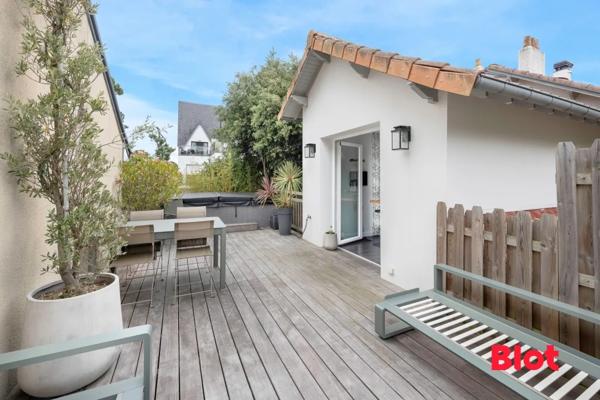 Maison 6 pièce(s)