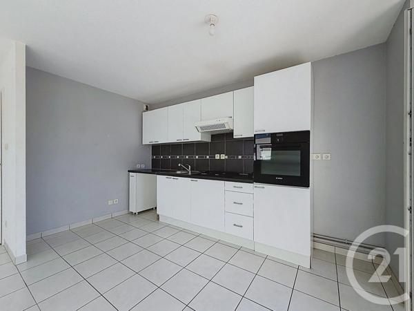 Appartement F3 à vendre  3 pièces - 67,83 m 2   STE SUZANNE  - 25