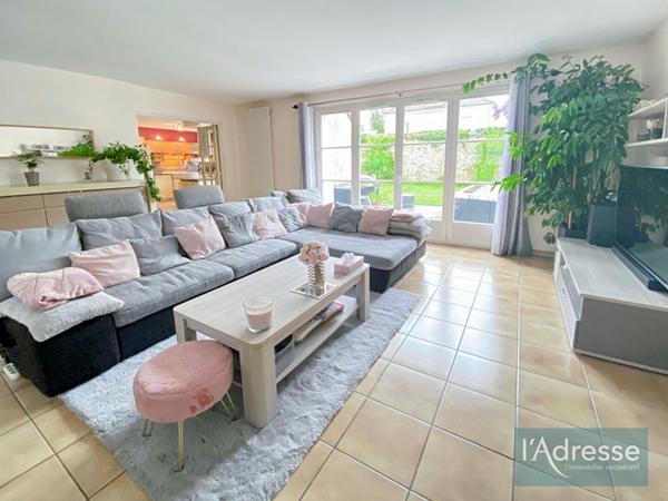 Maison à Mennecy Centre ville 9 pièce(s) 165 m2