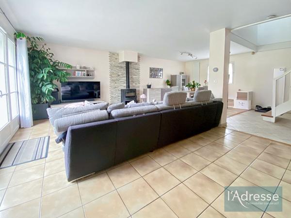 Maison à Mennecy Centre ville 9 pièce(s) 165 m2