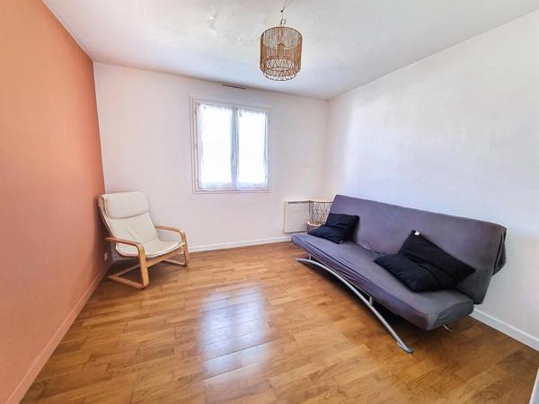 MAISON PLAIN PIED / GARAGE + ATELIER / TERRAIN 500M2 ENVIRON