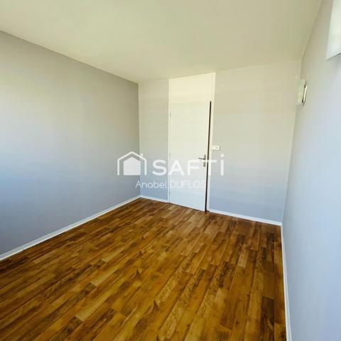 Appartement lumineux de 98m2 avec terrasse Avenue de Flandre