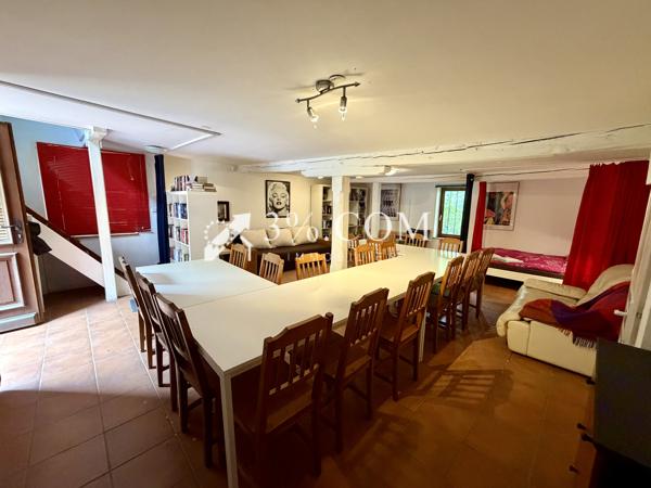 Maison
                                                                                                                                                                                                                                                                                                                        16 pièce(s)                                                                                                                                                                                                          10 chambre(s)                                                                                                                                                                                                          378.24  m²