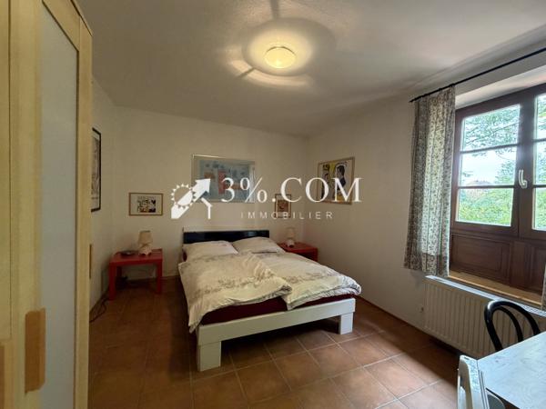 Maison
                                                                                                                                                                                                                                                                                                                        16 pièce(s)                                                                                                                                                                                                          10 chambre(s)                                                                                                                                                                                                          378.24  m²