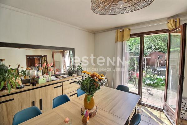 MASSY - Quartier résidentiel de Villaine - Maison de 1983  d'une superficie de 98,5 m² sur terrain de 274m²