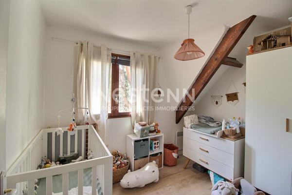 MASSY - Quartier résidentiel de Villaine - Maison de 1983  d'une superficie de 98,5 m² sur terrain de 274m²