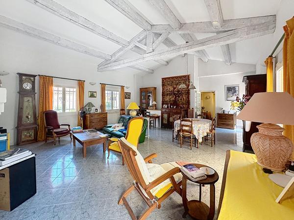 Maison Provençale TYPE4  avec piscine La Seyne Sud