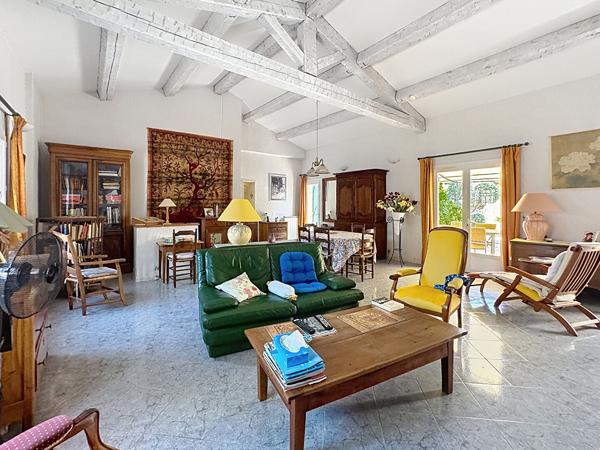 Maison Provençale TYPE4  avec piscine La Seyne Sud