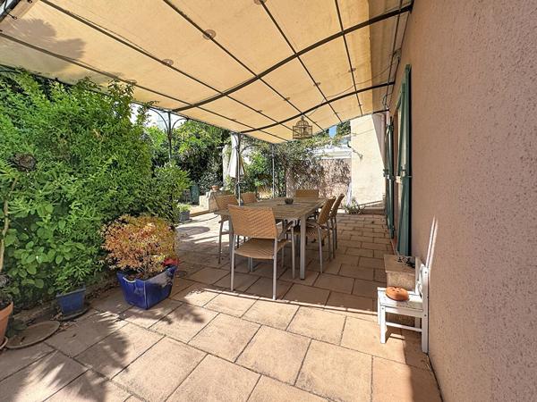 Maison Provençale TYPE4  avec piscine La Seyne Sud